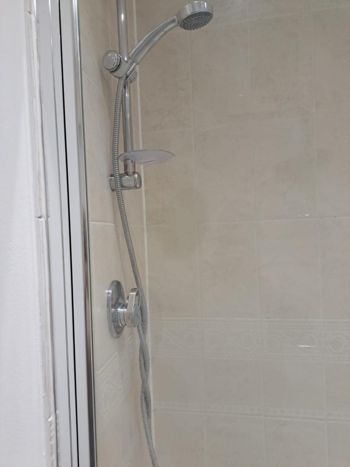 Luxury Rooms And An En-Suite Room With Free Wi-Fi Clarendon Way كول شيستر المظهر الخارجي الصورة