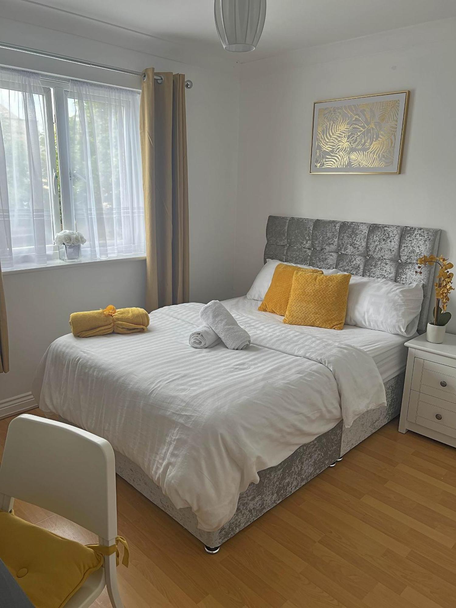 Luxury Rooms And An En-Suite Room With Free Wi-Fi Clarendon Way كول شيستر المظهر الخارجي الصورة